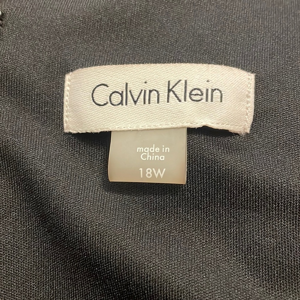Calvin Klein v-neck midi black cold shoulder dress - Picture 6 of 7